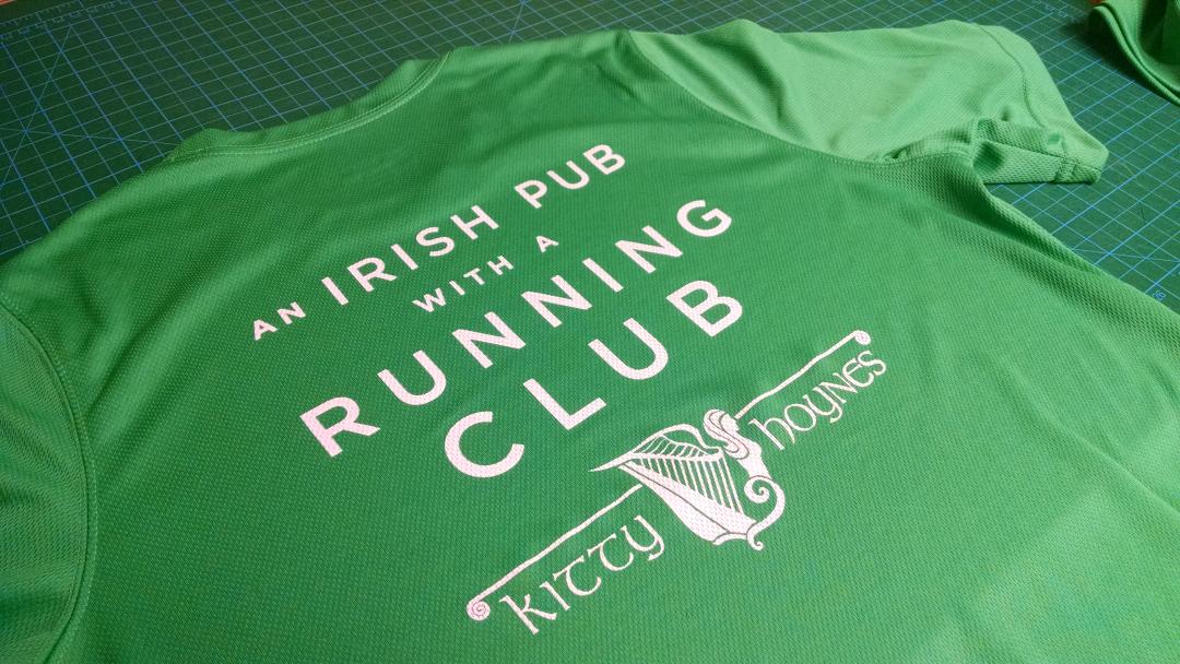 varietystudios's tweet photo. Some fresh #brooks #podium #runclub tee shirts headed to @ClubKh .. Soon... Very soon. http://t.co/OLndcqUVSw