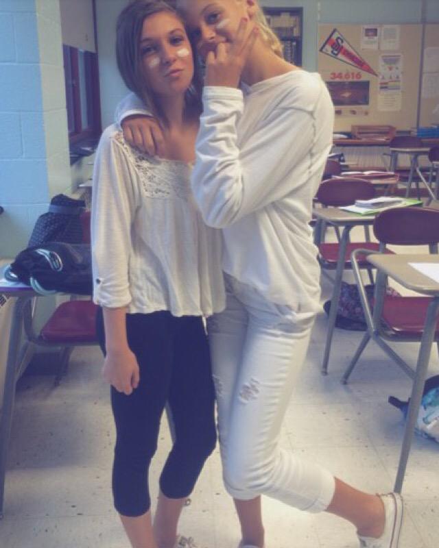 aleahstout's tweet photo. fav cns gal?? i think yes😉 #csquarenowww 💘🤗 http://t.co/XMHQ8tO6LB