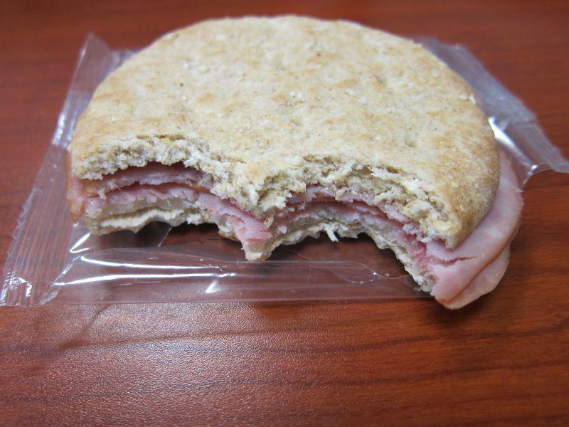 NerdJockPodcast's tweet photo. In the latest podcast Yande claims he wouldn't trade this for Legarrette Blount
#halfeatenturkeysandwich
#podcastday http://t.co/fHJevQERhC