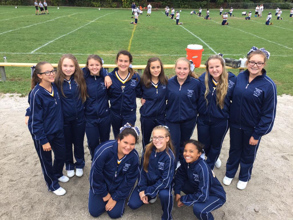 MrsBoydTMS's tweet image. Cheerleaders on fleek! #tmscheer