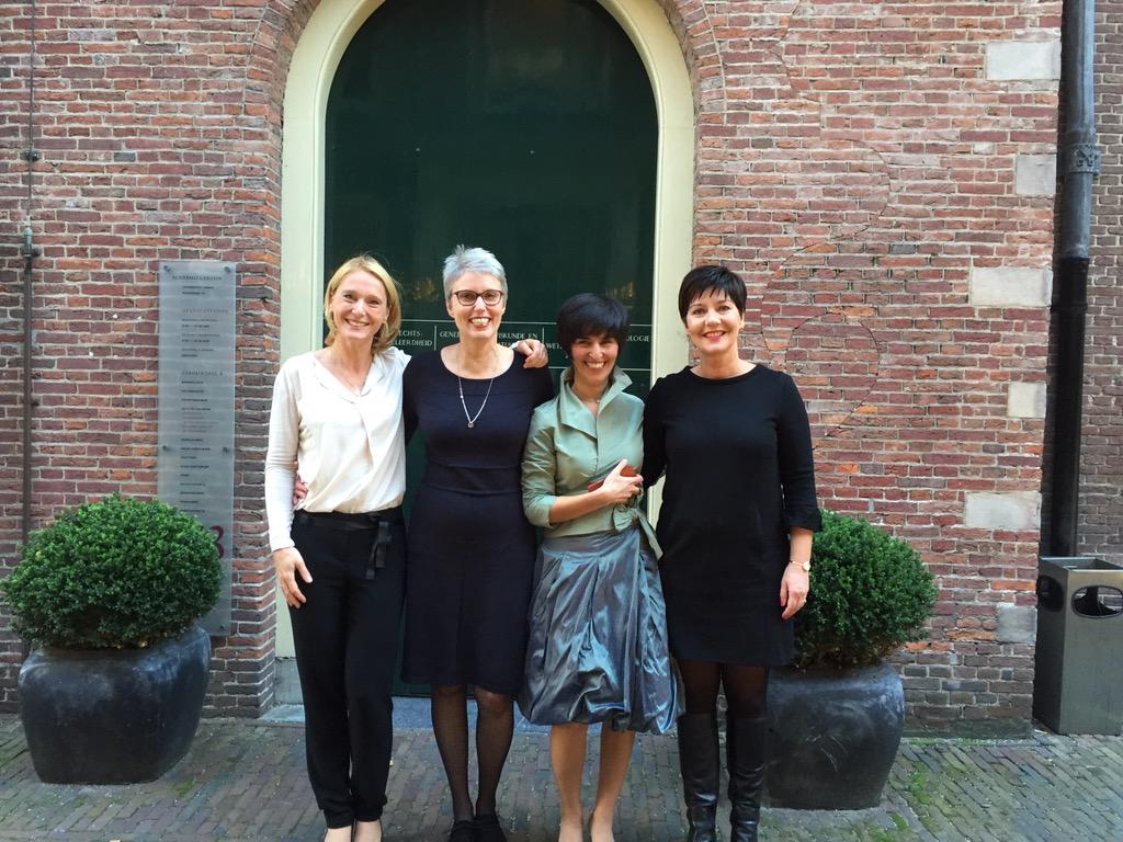 ikamerli's tweet photo. Trots op Dr. Mandana Rad! De verdediging v haar proefschrift deed ze goed! http://t.co/cY84qJqz4v