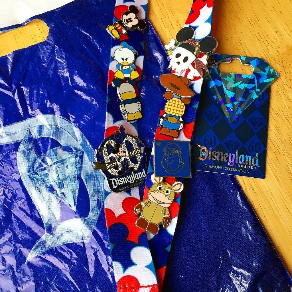 SarahBMock's tweet image. So this happened. I get #magicmail from a friend who knows the kids (&amp;amp;I!) collect #DisneyP… ift.tt/1VnR2M9