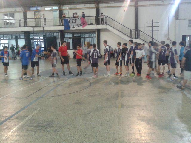 RosarioHandball's tweet photo. FINAAAALLLL en #RioNegro entre #Cef7 vs #Cef83 en instantes la planilla http://t.co/iJSbNtYHgY
