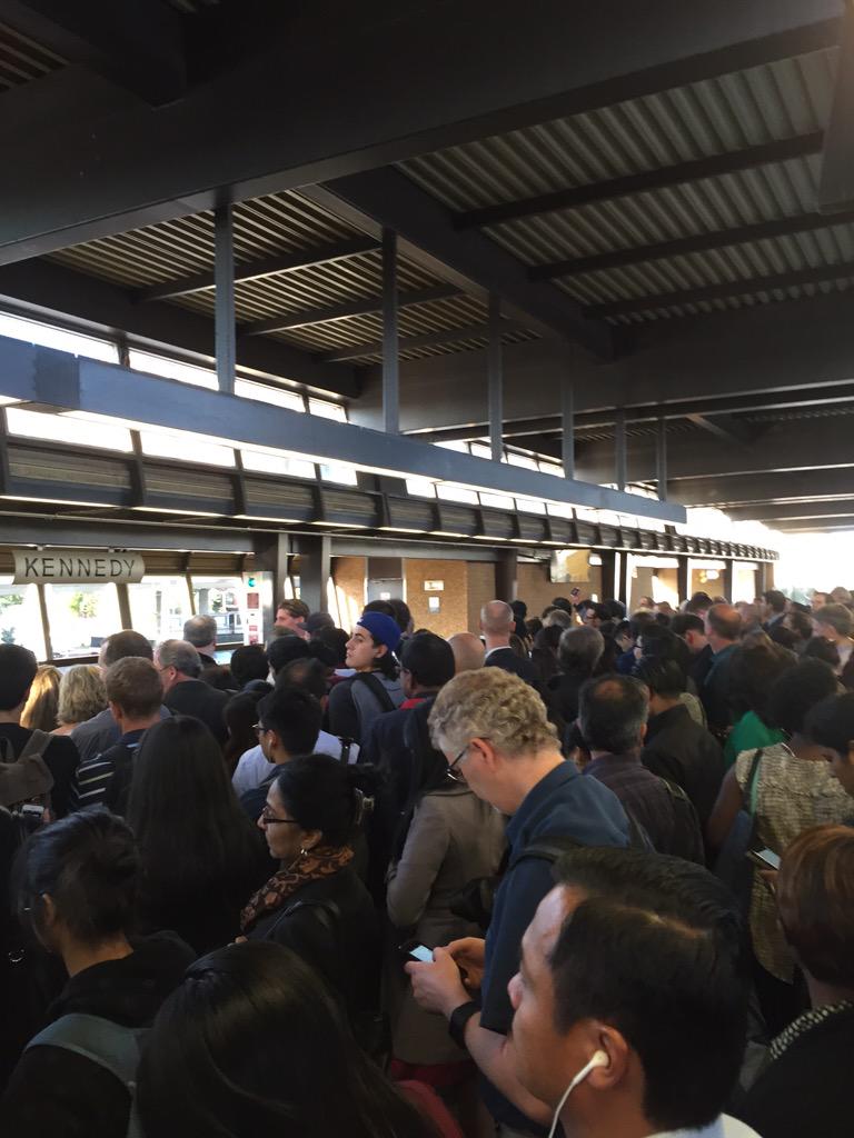 rjnavia's tweet photo. Yup good solution @GOtransit @TTChelps thanks! #Toronto where do I get my refund? http://t.co/IQQUpLGML8