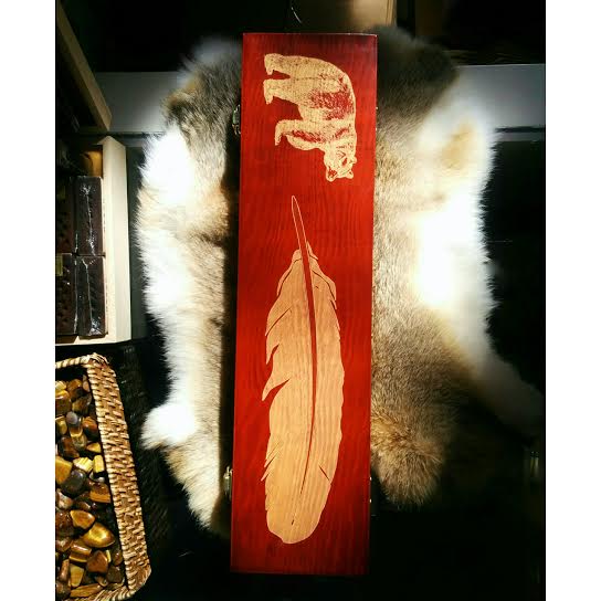 cedarbasket's tweet photo. Raffle Prizes : 1st Prize - Mens Moccasins / 2nd - Feather Box / 3rd - Medicine Kit at this weekends craft sale! http://t.co/kw2Q9rbkXQ