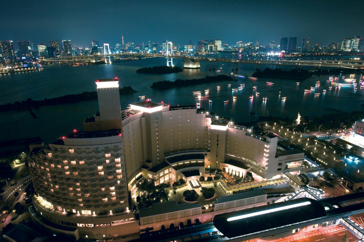 hiltontokyobayc's tweet photo. 【祝オープン!ヒルトン東京お台場】
本日10/1、お台場にヒルトンがオープンしました!http://t.co/j7irWeASG5
#hiltonodaiba #hiltondestination http://t.co/5chmCGCkAL