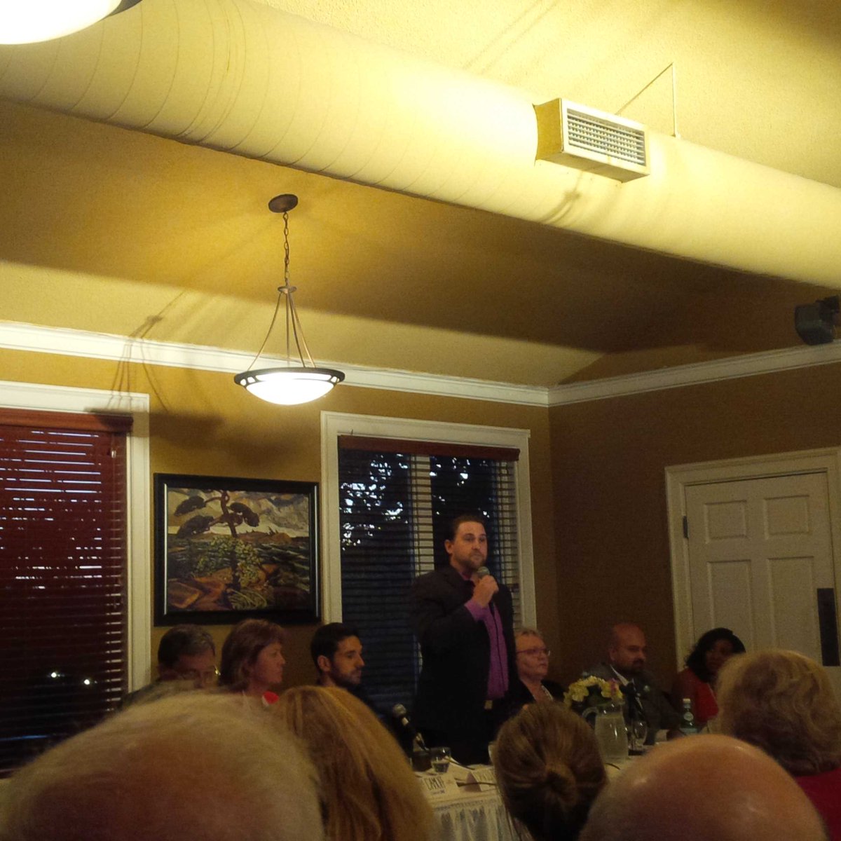 lynseyclement's tweet photo. @davidclement addressing the crowd at tonight's #RODC debate! #elxn42 #cdnpoli #oakville #burlington http://t.co/xJCgrqexN1