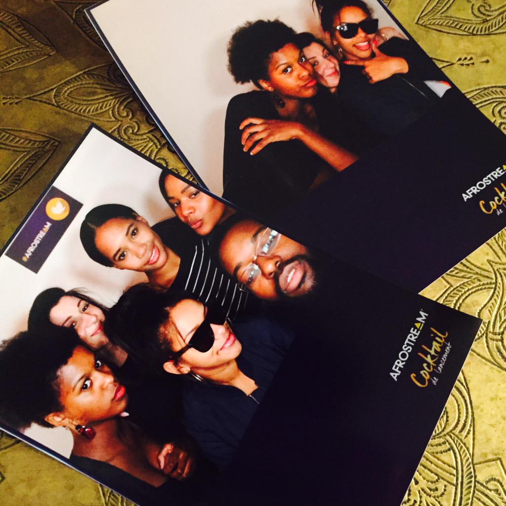 SalomeJetaime's tweet photo. #AfroStream Hey girls 👋🏾 @nadera_zaid @oliviabiffot @FadilyCamara @AFROSTREAM 👸🏾👸🏾👸🏾👸🏼👸🏾(👦🏾) http://t.co/4T68Jlm59c
