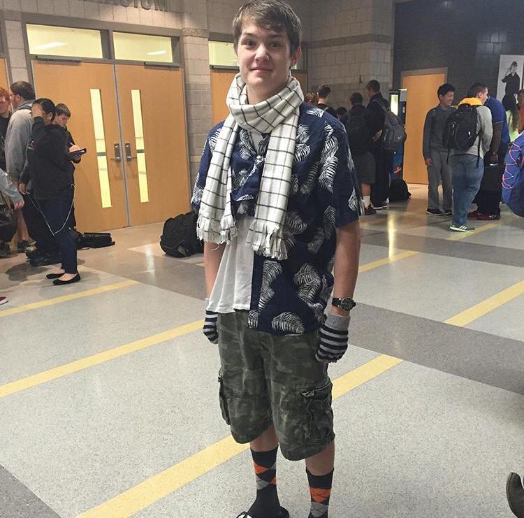 CPPStuCo's tweet photo. We didn't think it could get any worse! Hot Mess is right! #cppspirit http://t.co/j2H0KzANDT