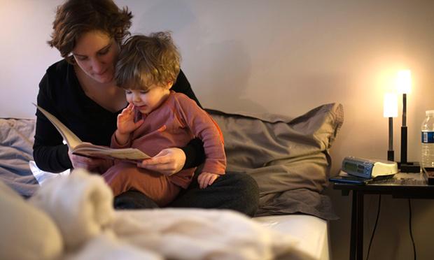 RoomtoRead's tweet photo. The tradition of the bedtime story is the key to boost #literacy &amp; love of #reading http://t.co/lzprItJttp http://t.co/A4ZgHpMGTh