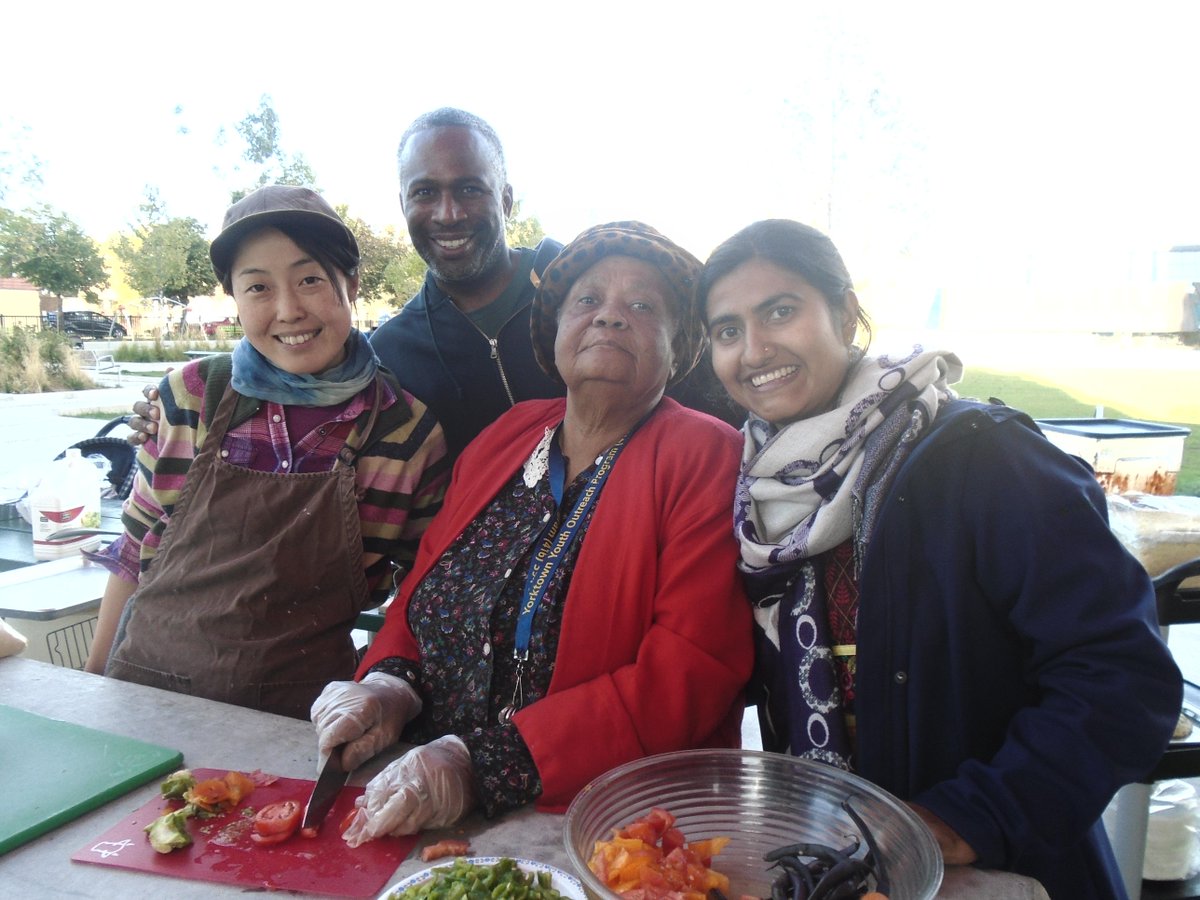 Bake Oven Workshop was a success! We even made bread and roasted vegetables!