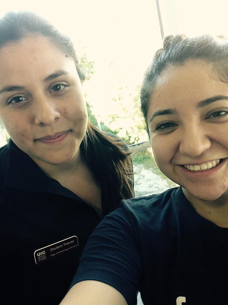 ximsi_92's tweet photo. Awesome first session with Monse! we worked on strengthening my core #uickines #sweatyselfie http://t.co/93oOYkUOX4