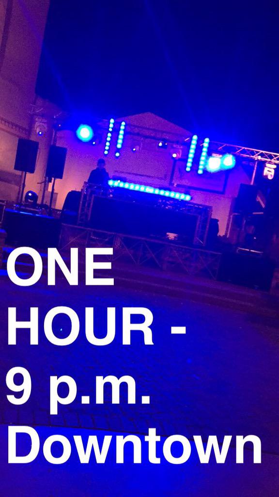 Less than 1 hour until the street dance and it's looking SWEET! djKOR is going to rock this town!