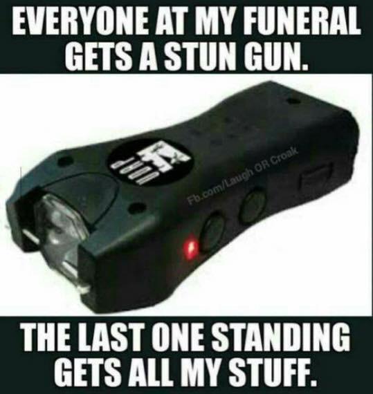 When you're bouncing #music... you read funny shit on Facebook! #funnyshit #hilarious 😂😂 http://t.co<a href="/tag/music"class="tags">#music</a><a href="/tag/hilarious"class="tags"><span>#hilarious</span></a><a href="/tag/funnyshit"class="tags"><span>#funnyshit</span></a>