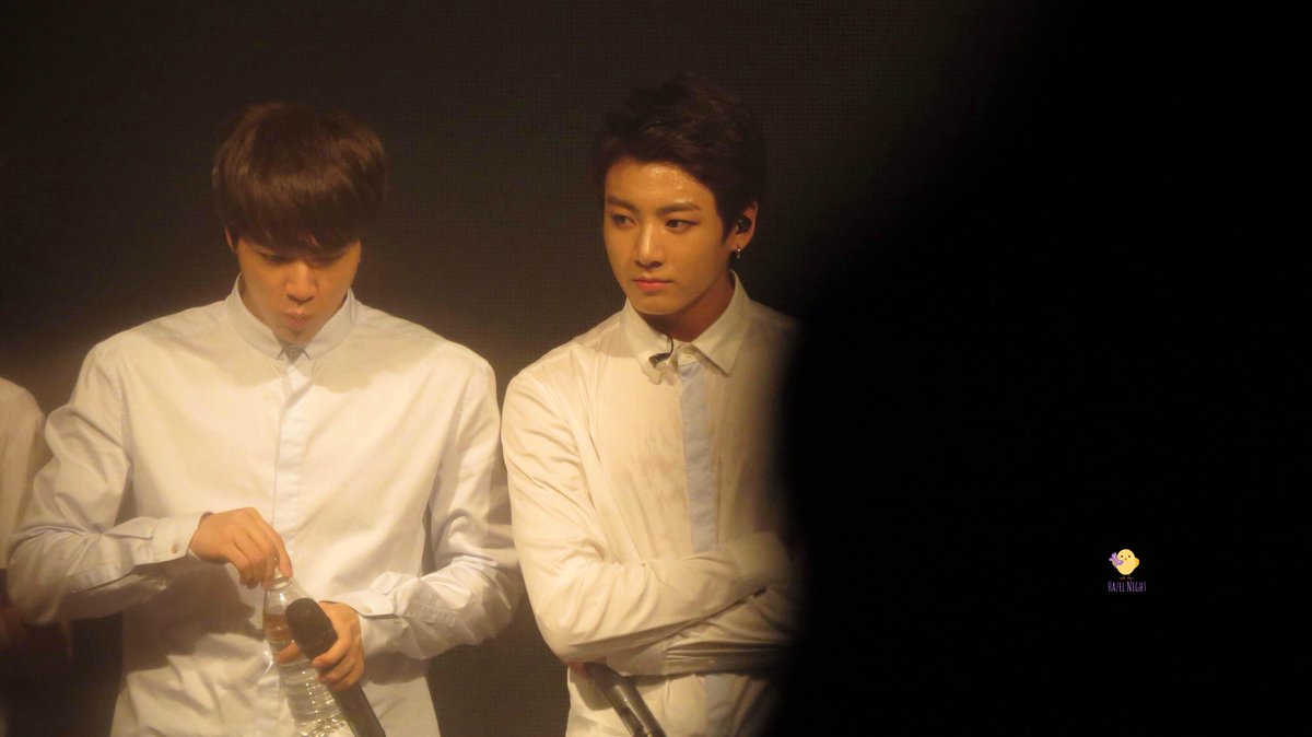 HazelNightVK's tweet photo. 150927 Highlight in Toronto #BTSinToronto #HighlightTour http://t.co/AhemkXI8YX