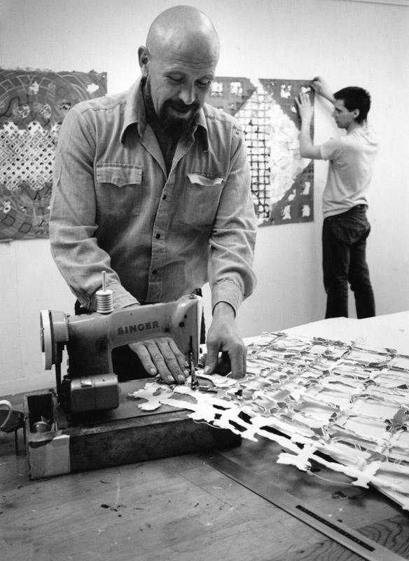 TylerPrints_NGA's tweet photo. #ThrowbackThursday to artist #AlanShields using a @SINGERCO sewing machine to stitch together layers of #paper, 1984 http://t.co/BtZQfKGiAF