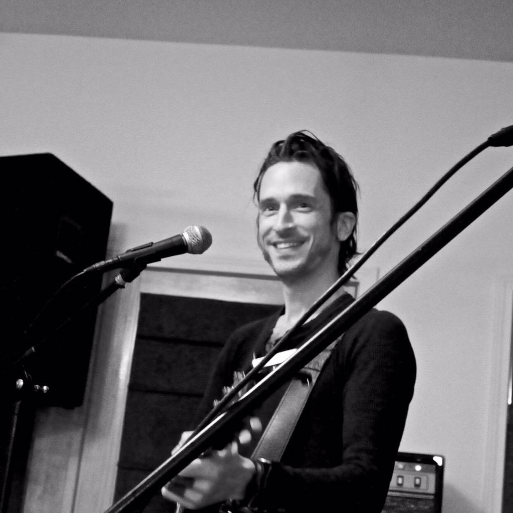 Happy birthday Jimmy Gnecco 