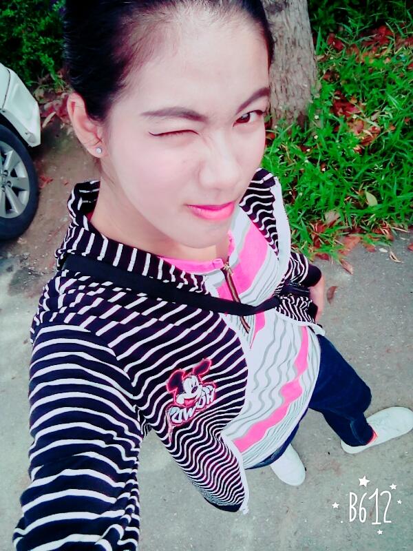 xeczar's tweet image. ไปทำงานละ...อย่าเครียดนะที่รัก
#ฉันรักเธอคนเดียวนะมากๆด้วย