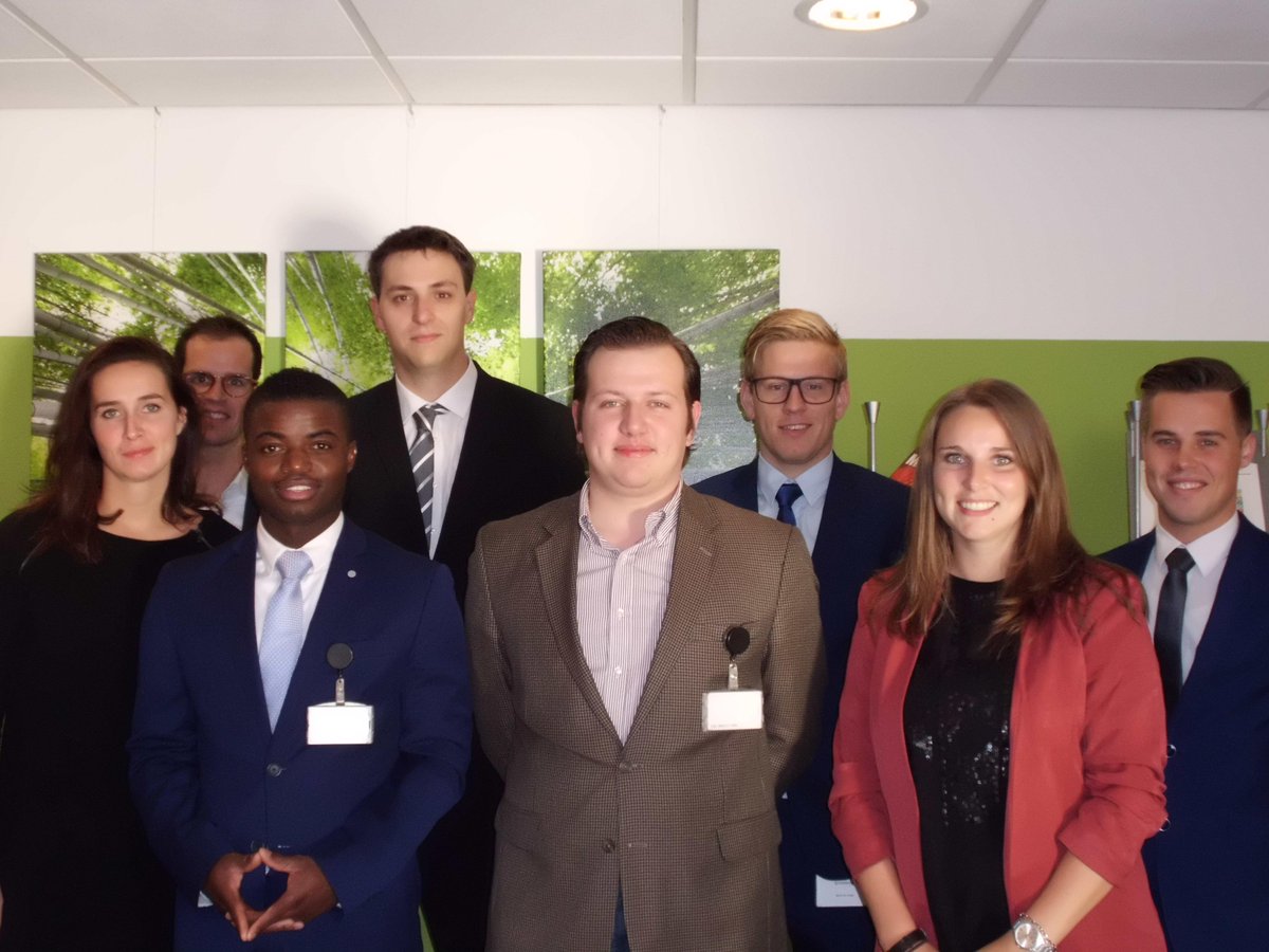 Qompetence's tweet photo. Welkom @Qompetence per 1 oktober! VLNR: Anne-Rose, Niek, Gaël, Daan, Pim, Jarno, Bianca en Sjoerd. Veel succes! http://t.co/37hoPQpRwI