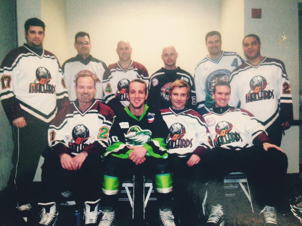 Riots_n_Finx's tweet photo. @myqcmallards When our guitar player was an ice skatin hockey playin duck named Moe. http://t.co/HMW8oAXU1q