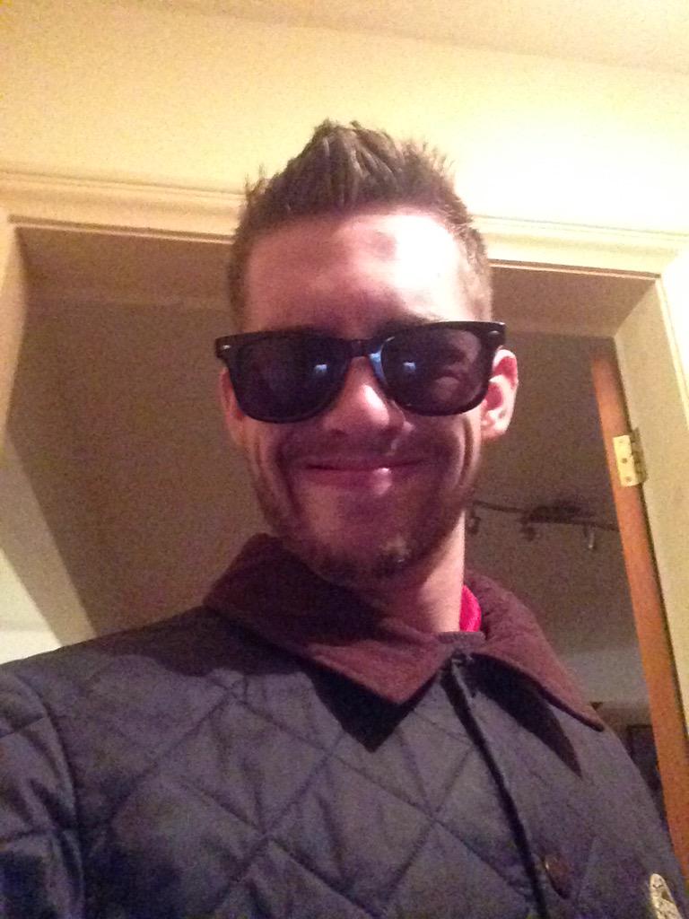 charliemcgowaan's tweet photo. @roxyjayjay @MatthewCapper @Jord_knox http://t.co/6tDzmdoe59