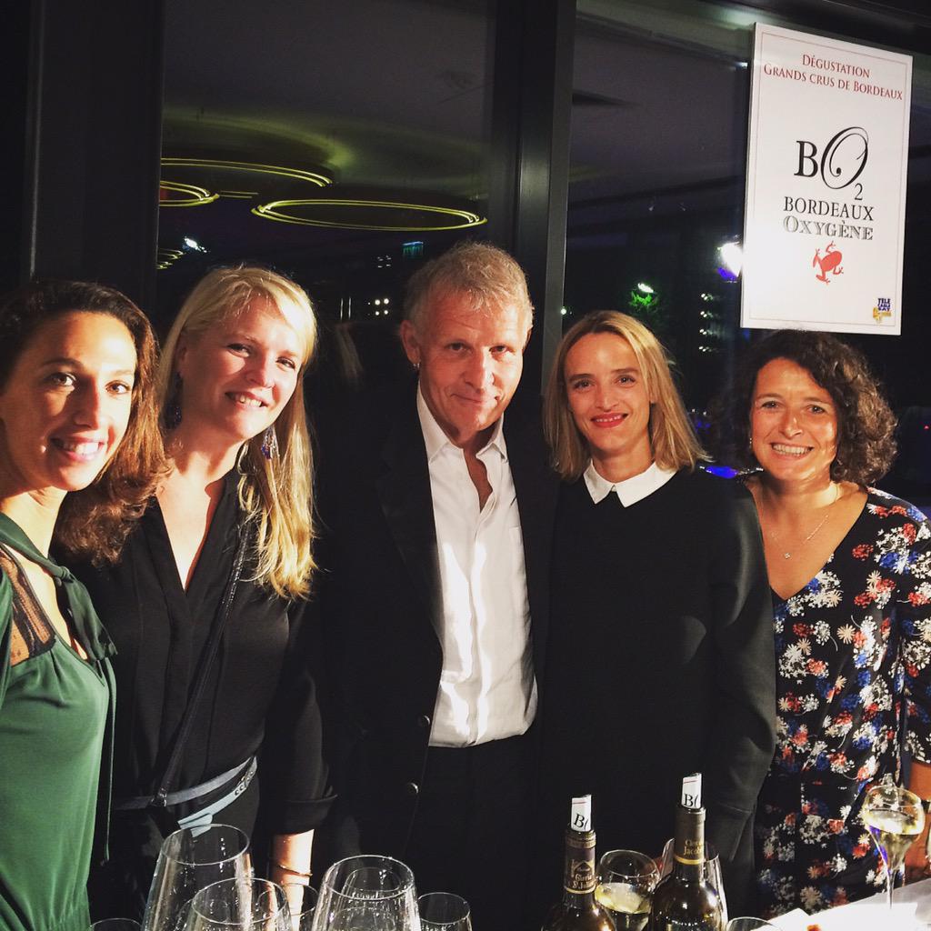 #lagrandeclasse #truewinelover #merci <a href="/patrickpoivreda/">PPDA</a>  Le #petitecran #love #Bordeaux <a href="/VinsdeBordeaux/">Les Vins de Bordeaux 🍇</a> <a href="/TelecableSat/">Télécâble Sat Hebdo</a>