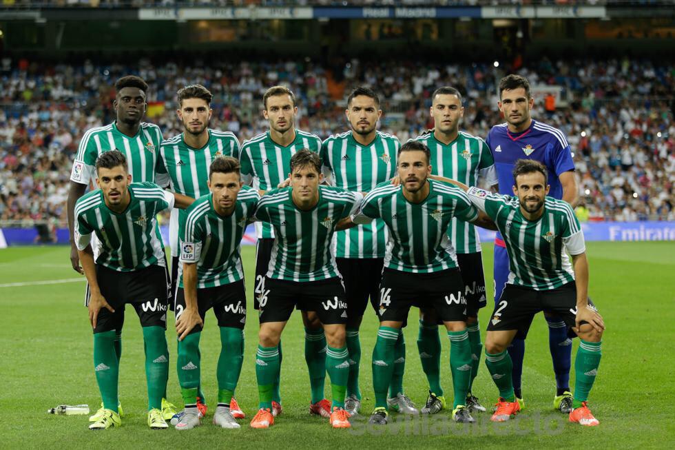 BetisSportBar's tweet photo. ¡Muy buenos días! es jueves, ya falta menos para ver en acción a nuestro @RealBetis #GanasdeBetis #BetisSportBar http://t.co/pMMg123rbD
