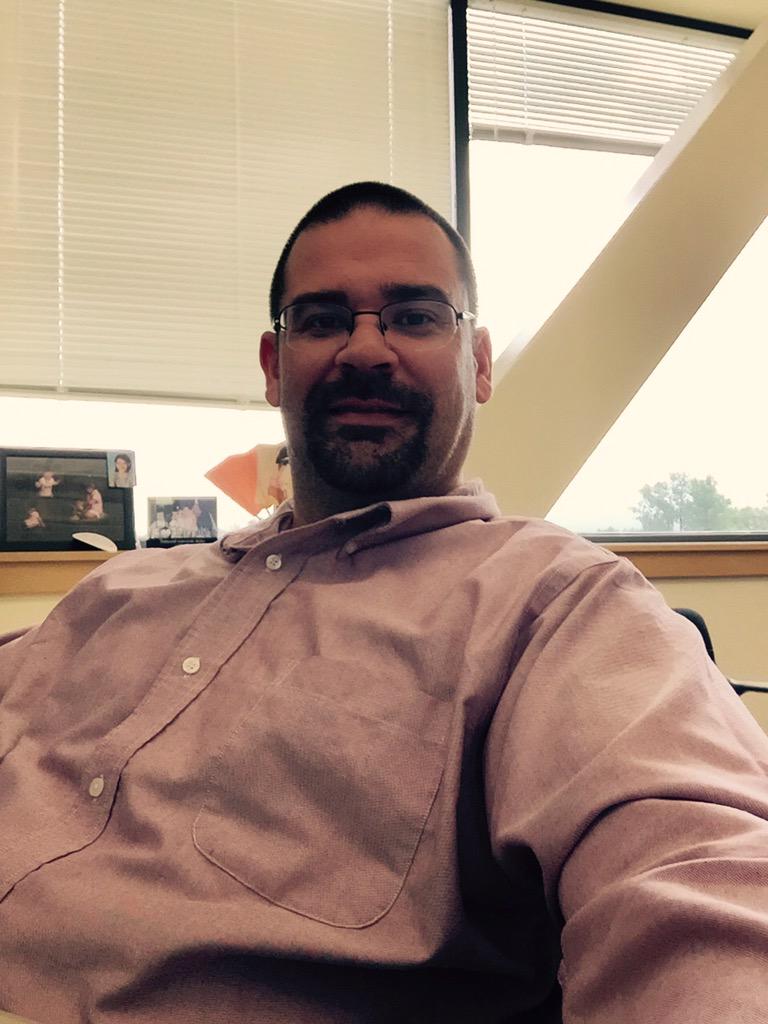 TheHerrickTeam's tweet image. Wear pink day! #BreastCancerAwarenessMonth #EOS2GETHER