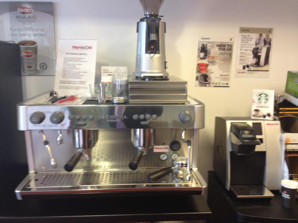 Great to speak to Vince at <a href="/norscottvending/">Norscott Vending </a> <a href="/InvernessChambr/">Inverness Chamber</a> Highland Spotlight event-successful day for them too! 👍