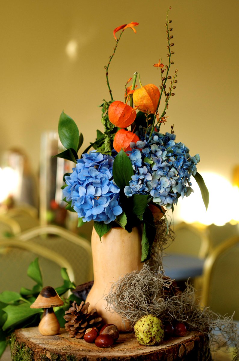 Shipley_College's tweet photo. Beautiful displays created by our Floristry students last week. Inspired? Part-time Level 2 course is enrolling now! http://t.co/VsuZzetzNY