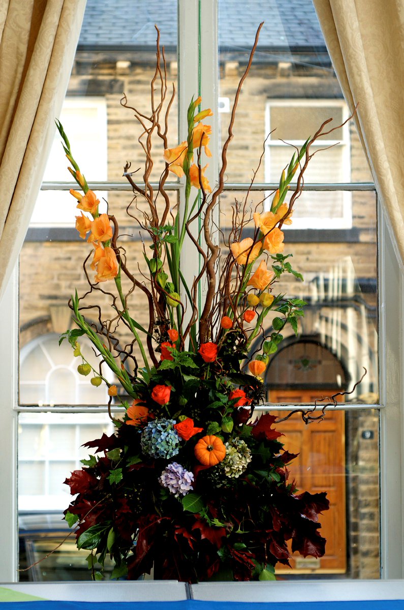 Shipley_College's tweet photo. Beautiful displays created by our Floristry students last week. Inspired? Part-time Level 2 course is enrolling now! http://t.co/VsuZzetzNY