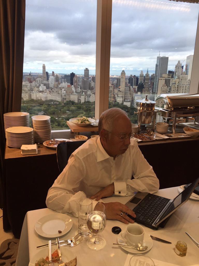 Mohd Najib Tun Razak tweet media