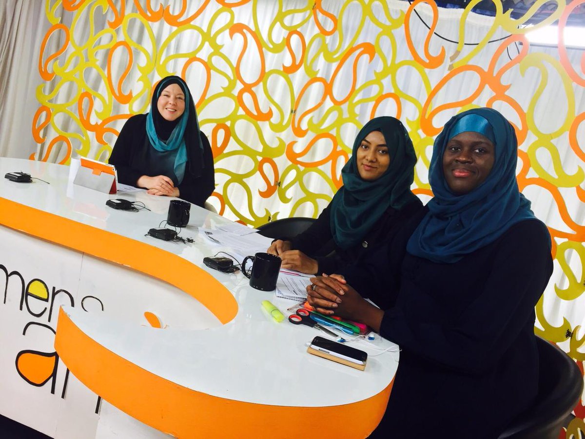 SN_Jalali's tweet photo. #wam15 #autism #womensshow #muslimahs #london #liveshow
#womensAM
#ukdiscussion #tvshow #media
#islamchannel http://t.co/TRjeGjnZ8U