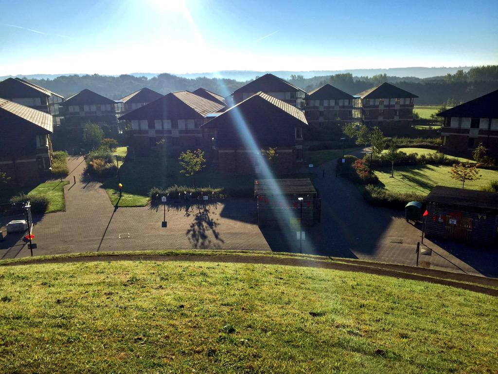 jbjcr_durham's tweet photo. Good morning Butler! Tweet us if you're arriving today #internationalarrivals #ButlerFreshers15 http://t.co/ebJb5ry7UE