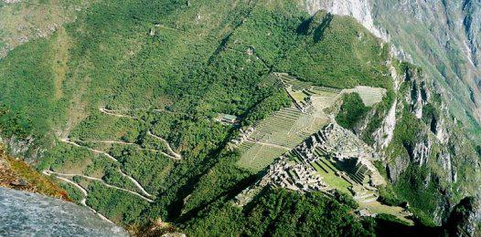 DivniyMir's tweet image. Мачу-Пикчу (Старая Гора) — город удивительной истории и неразгаданных тайн, входящий в список 7 новых чудес света.