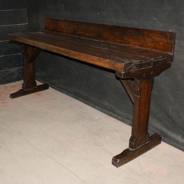 ArcadiaAntiques's tweet image. 18th C primitive Elm #servingtable with a 2&quot;thick top. 1760 See more goo.gl/sLt6ip ! @quirkyinteriors