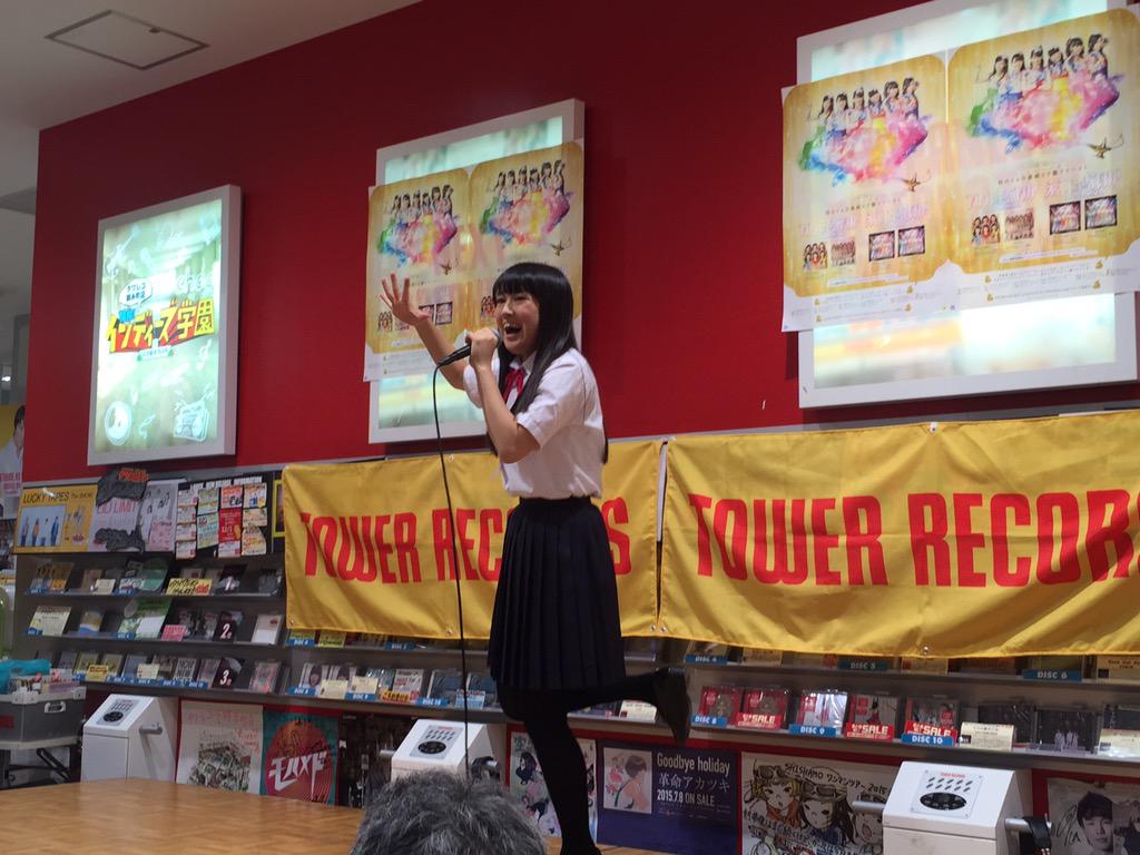 チームしゃちほこ いいじゃないか 発売記念イベント タワレコ錦糸町店 握手会の途中ですが ぽんさんによる 怪獣トットト 1人ver いいじゃないか 発売イベントですが いいじゃないか 桃太郎 Syachi Team Shachi オフィシャル Scoopnest