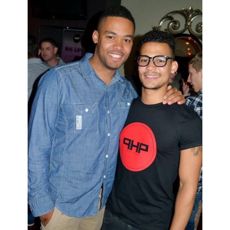 DimeLewin's tweet photo. Happy Birthday to my Big Brother @bigdoubleyou 👊🏽 #BigLove http://t.co/X8LvfsbKM5