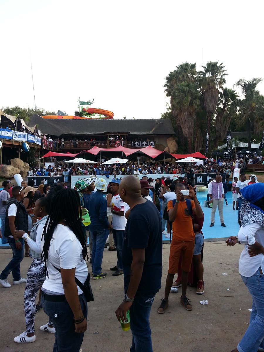 wandilebrian's tweet photo. #TBT @ the #SpringFiesta2014 with @gabbyTheGabs and @majawonke
Time really flies I must say http://t.co/zzkgTCLPYb