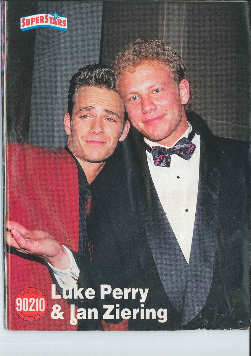 SarahPaige90's tweet photo. @IanZiering Your fashion was ALWAYS on point! No one could rock a bow tie like you!:) #IanZiering #LukePerry #Boeties http://t.co/Q0R9ZdC7iy
