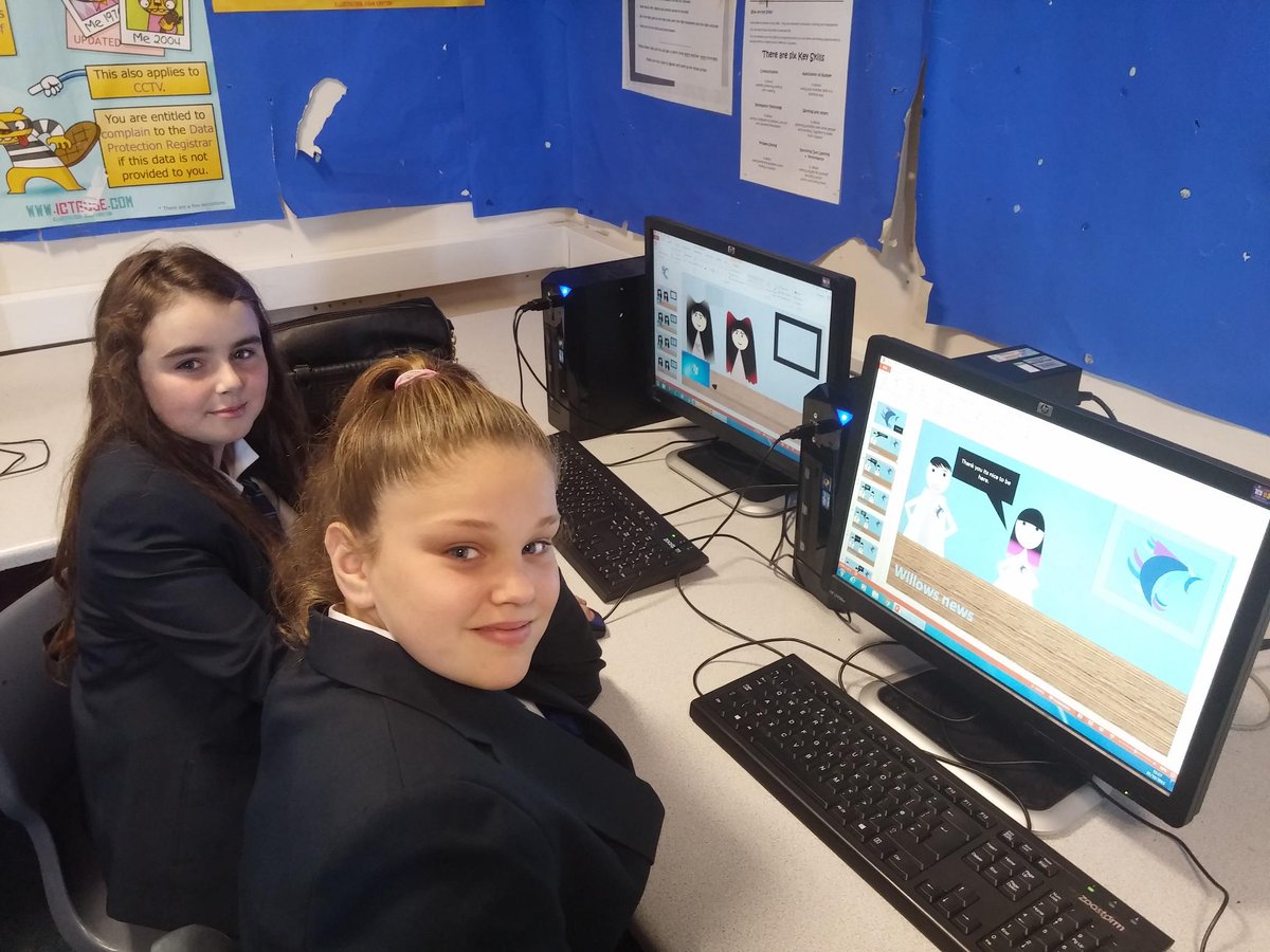WillowsHigh_IT's tweet photo. Year 7 girls using autoshapes to make themselves and newsreader @willowshigh. @Bakerman_fou http://t.co/WBq1jmcMEP
