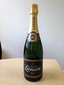 happycomputerco's tweet image. Want to thank @hexagonbusiness for bubbly :) Referred a tennant to them. As it's nearly lunchtime.... :)