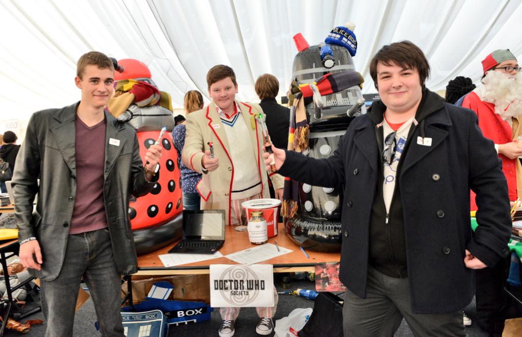 hulluniphoto's tweet photo. The Societies &amp; Volunteering Fair #HullWelcomeFest @UniOfHull #wearehull 🐴💗 @HUUSocieties #DrWho http://t.co/2RBE6pDjjJ