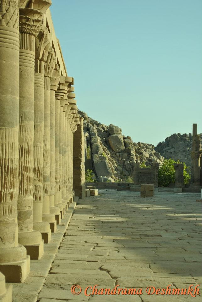 Click_Therapy's tweet image. We build our worlds
With blocks so high
No place to breathe
No space to fly
on.fb.me/1CAkjKW
#ClickTherapy