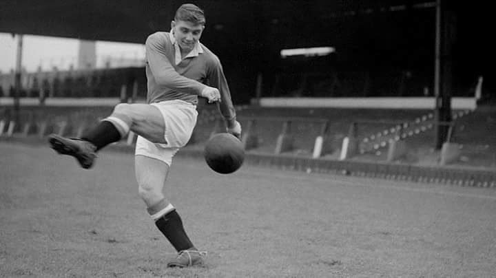 Happy Birthday Duncan Edwards.Story of  What could have been!Never forgotten.Big Dunc,the legend will always be loved 
