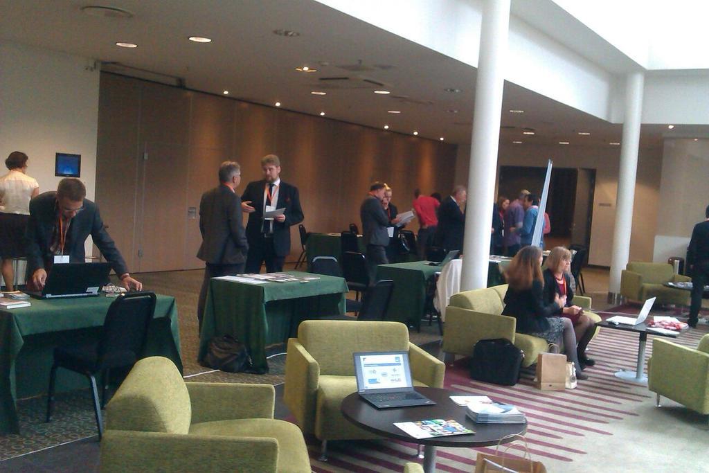 ErasmusPlusINAP's tweet photo. Market place get started #wbltoolkit #vilnius #netwbl http://t.co/xchxteFp4Q