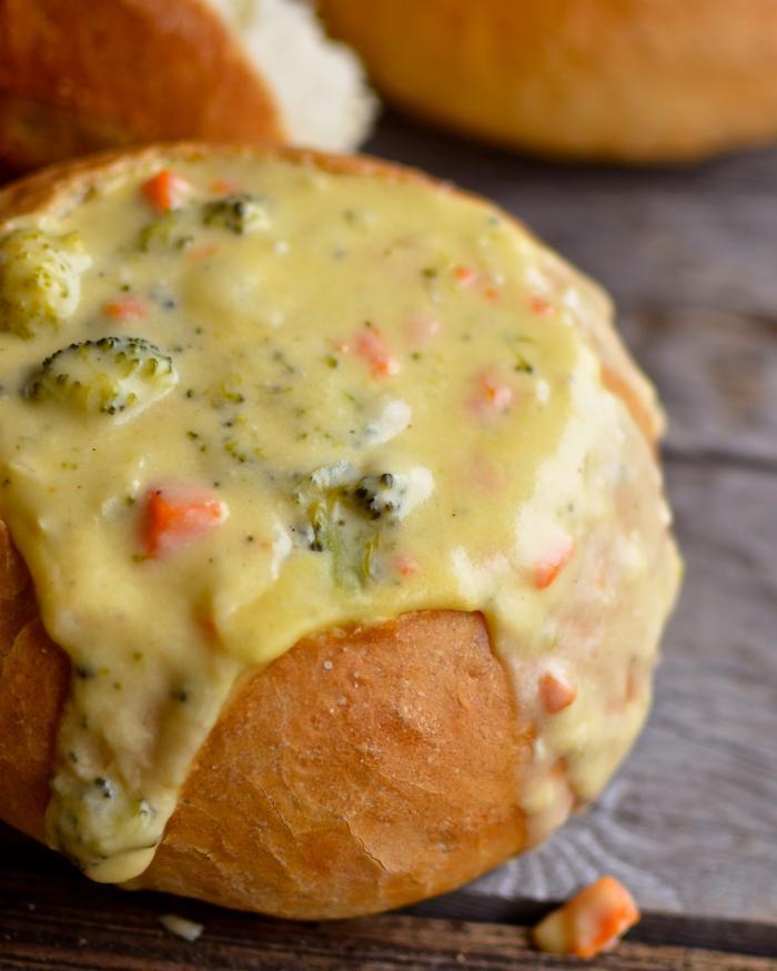 AssetsLiquid's tweet photo. #soup in a bread bowl, Greek Lemon Chicken Rice, Split Pea, Clam Chowder http://t.co/PyWfxxVRSL