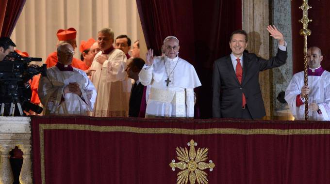 Oggi nuove immagini nella gallery che ironizza sul primo cittadino di #Roma imbucato ovunque
centro-destra.it/wordpress/mari…