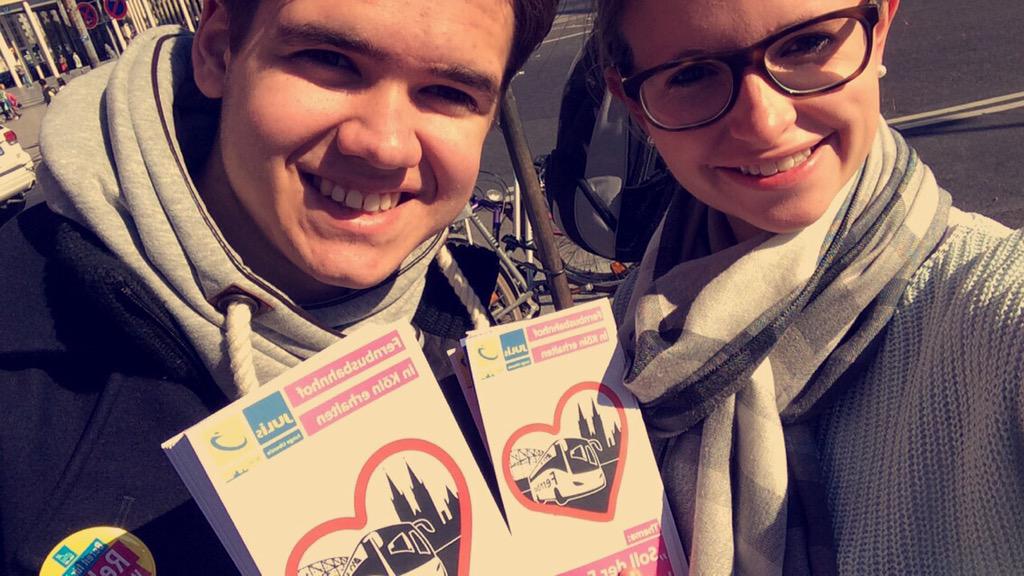 juliscgn's tweet photo. Wir setzen uns für den Erhalt der Fernbusse am Breslauer Platz ein! #Julis #köln #Fernbus #wettbewerb #gegendbmonopol http://t.co/2USe0kcWVZ