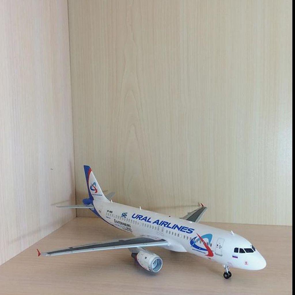 DeltaBravo33's tweet image. Instagram : by airlinermodellers - @kiryamik27 join us today with revell 1/144 scale A320 URAL AIRLINES

#scalemode…